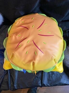 Novelty Hamburger Round Crossbody Bag in Yellow and Green